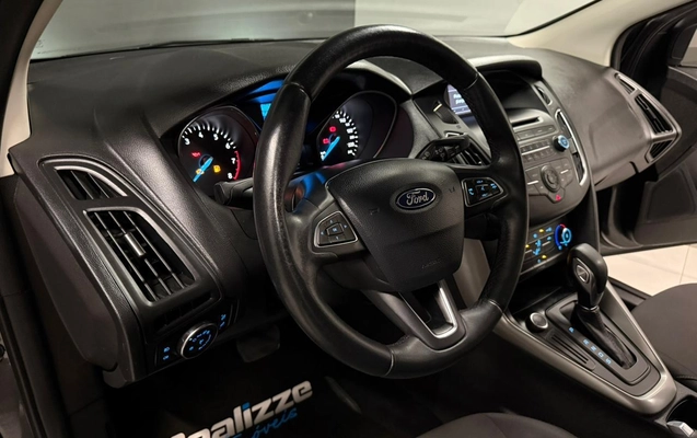 imagem-https://www.socarrao.com.br/sc-vehicle-images-prod/1400938/1778676282941-003_5e4c75bcd0daf2f55b11d6b8ebaa5631.jpeg