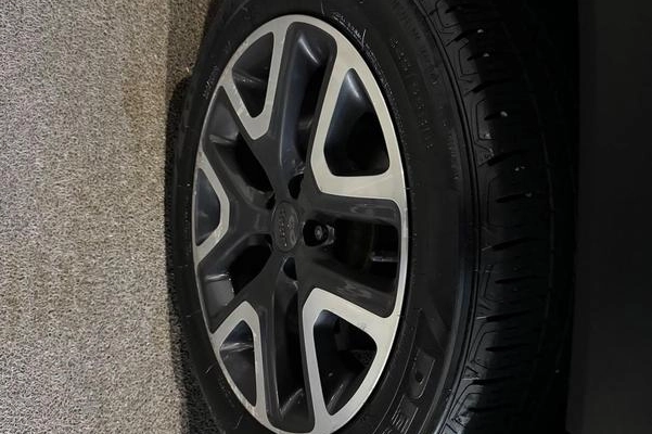 imagem-https://www.socarrao.com.br/sc-vehicle-images-prod/1405122/1786556757936-7464558_5_B_2be3d923b5.jpeg