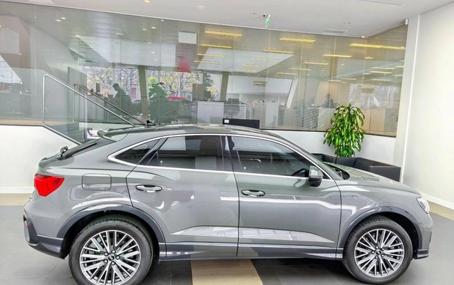 imagem-https://www.socarrao.com.br/sc-vehicle-images-prod/1409940/1788542511872-8070845_15_B_5c8c007c14.jpeg