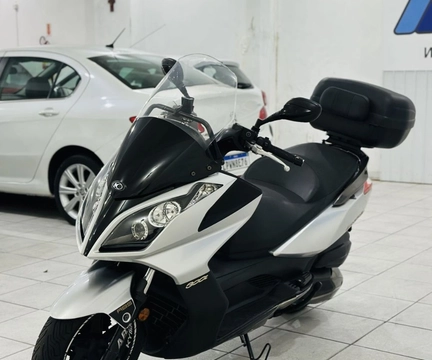 KYMCO DOWNTOWN 300i 2022 Prata — foto 1 de 3