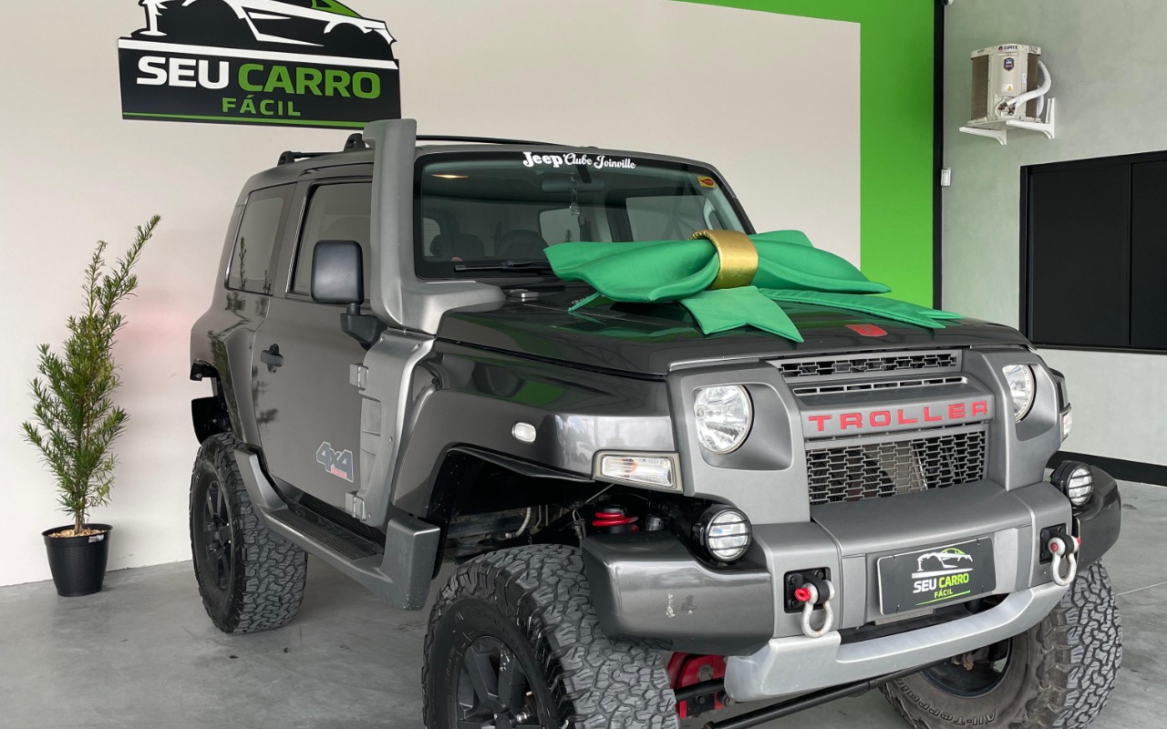imagem-https://www.socarrao.com.br/sc-vehicle-images-prod/1413030/1778694634901-SU1HLTIwMjYwMzI3LVdBMDEzMi5qcGc.jpg