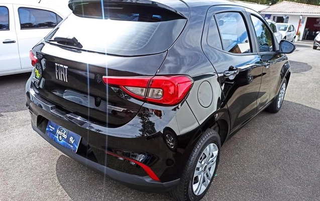 imagem-https://www.socarrao.com.br/sc-vehicle-images-prod/1413286/1790352497222-8084194_5_B_b6807e2ca7.jpeg