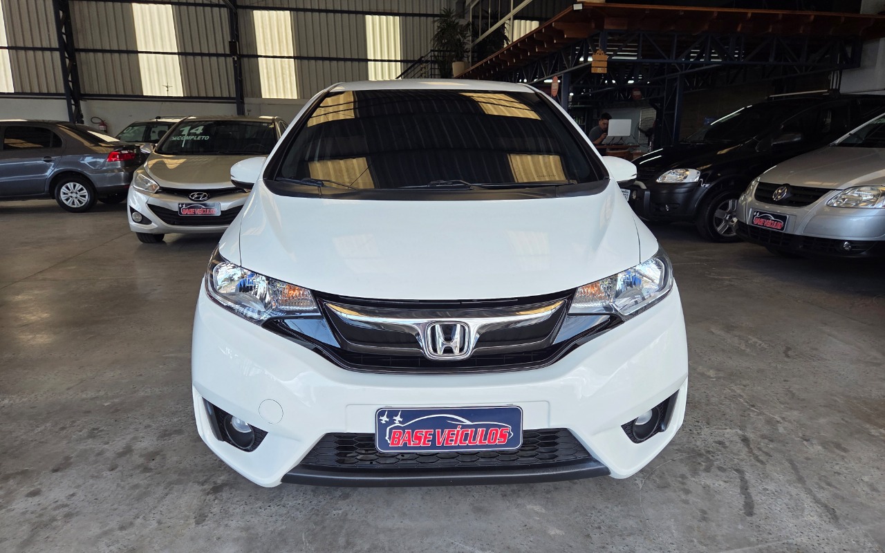 imagem-https://www.socarrao.com.br/sc-vehicle-images-prod/1414997/1778697884010-MjAyNjAzMDVfMTQ1ODEzLmpwZy5qcGVn.jpeg