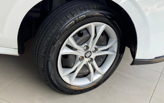 imagem-https://www.socarrao.com.br/sc-vehicle-images-prod/1415529/1788378865570-003_481ec3dfc75d4e2e358956ede74269f4.jpeg
