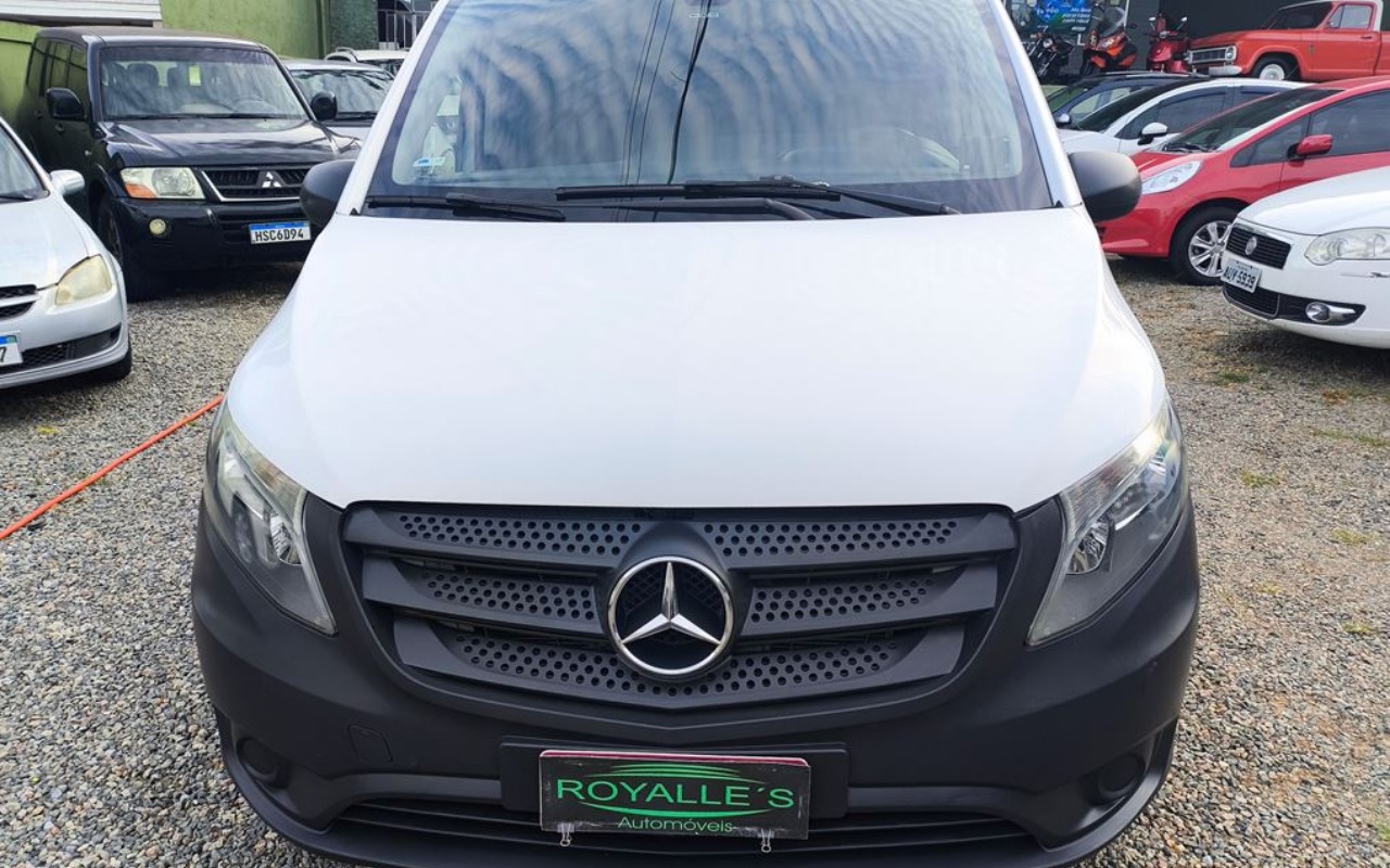 Mercedes-Benz Vito 111 Cdi Furgão 1.6 Tb Diesel 4P Mec - foto 3