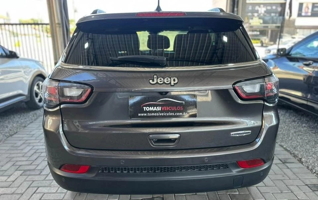 imagem-https://www.socarrao.com.br/sc-vehicle-images-prod/1416685/1781613377269-86495e74-a653-4380-bdc9-1bf675d8d727.jpg