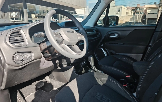 imagem-https://www.socarrao.com.br/sc-vehicle-images-prod/1416755/1789652060798-RK4dey4EGu3AjHa9AUhuKVwd5IjCbfzD.jpg