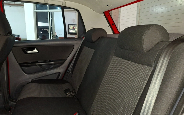 imagem-https://www.socarrao.com.br/sc-vehicle-images-prod/1417212/1778733336613-OS5qcGc.jpg