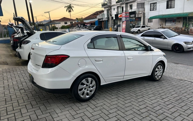 imagem-https://www.socarrao.com.br/sc-vehicle-images-prod/1417303/1781719834960-c352b00e-f5f7-444e-98f2-ea6d13215fcf.jpeg