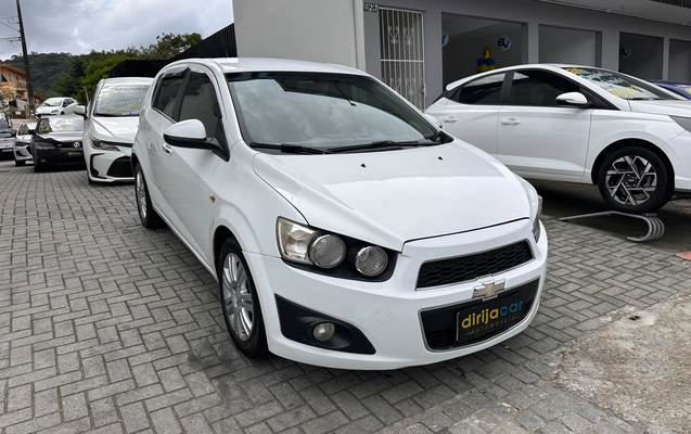 imagem-https://www.socarrao.com.br/sc-vehicle-images-prod/1417691/1792240739356-1c1760d4-bd47-4b26-a26a-57ff6e9f33ca.jpeg