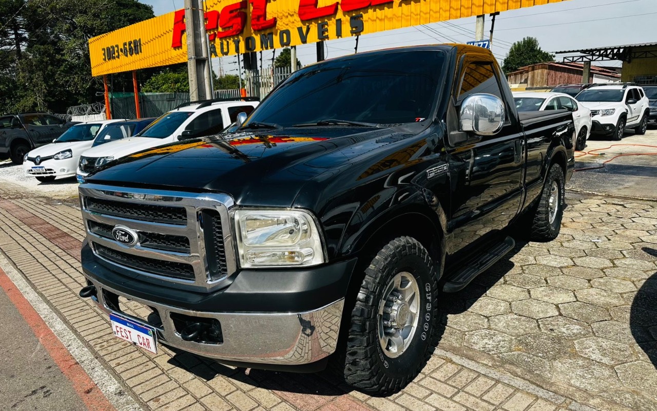 Ford F-250 XL 4.2 Turbo Diesel na cor Preto em Pinhais / PR - 1418516