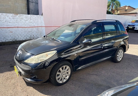 Peugeot 207 2011 Preto — foto 1 de 3