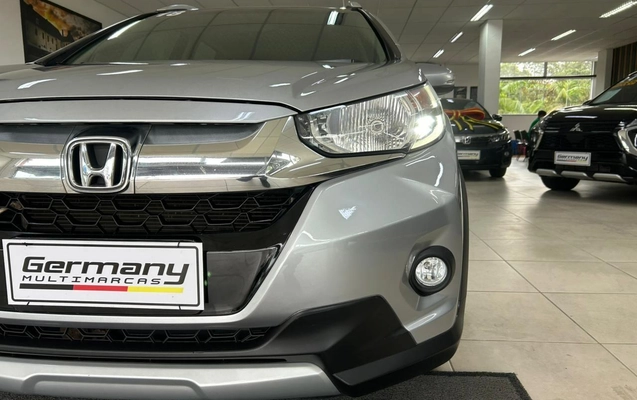 imagem-https://www.socarrao.com.br/sc-vehicle-images-prod/1418917/1782393853214-7e3a447a744c4c768236ff3d699ce619_1781022195805.jpg