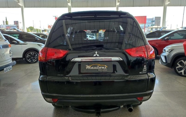 imagem-https://www.socarrao.com.br/sc-vehicle-images-prod/1419432/1790774109758-8039137_4_B_c64eb70130.jpeg