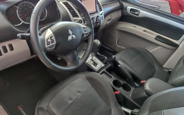 imagem-https://www.socarrao.com.br/sc-vehicle-images-prod/1419432/1790774109762-8039137_8_B_152964c5b6.jpeg