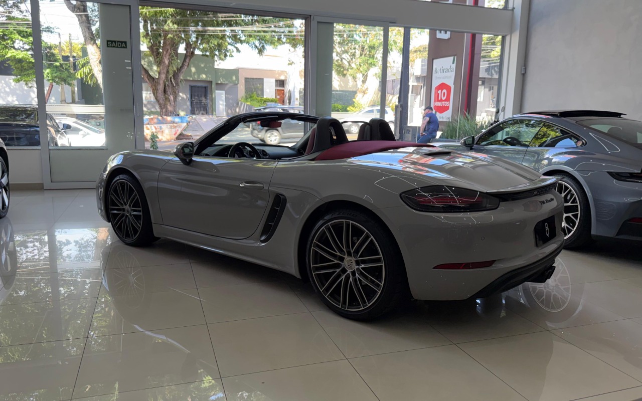 imagem-https://www.socarrao.com.br/sc-vehicle-images-prod/1419631/1778704358197-V2hhdHNBcHAgSW1hZ2UgMjAyNi0wNS0xMyBhdCAxNi41OC4wNi5qcGVn.jpeg
