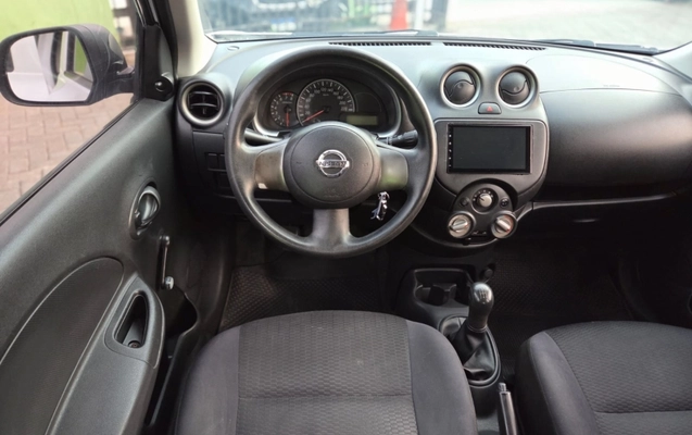 imagem-https://www.socarrao.com.br/sc-vehicle-images-prod/1419670/1788963175804-RlY2LI71GjStLniJrz1bwZ5UcraqC3vl.jpg