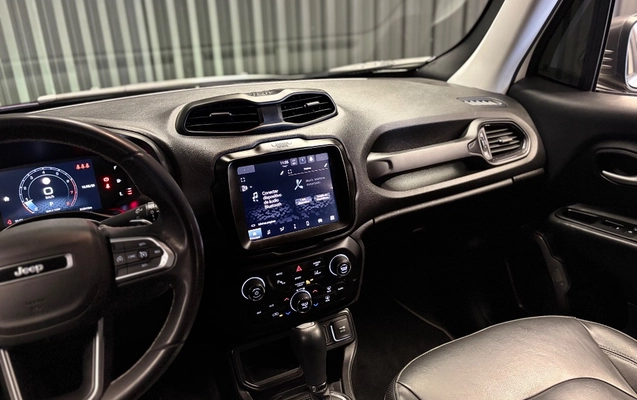 imagem-https://www.socarrao.com.br/sc-vehicle-images-prod/1419876/1789655651458-gb-a75a44b.jpeg