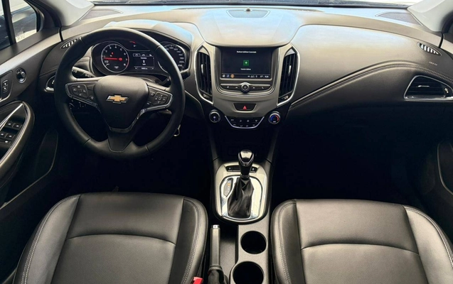 imagem-https://www.socarrao.com.br/sc-vehicle-images-prod/1420190/1781791262790-c2b437ffe57d4666a7d925f381a3cc2c_1781790223449.jpg