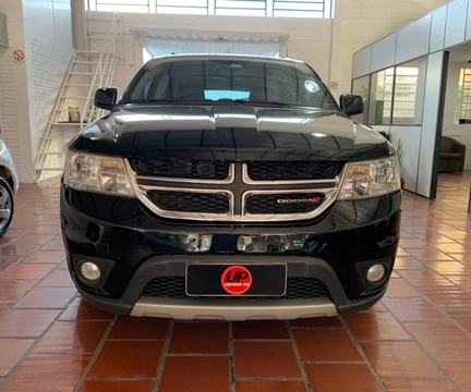 Dodge Journey RT 3.6 V6 Aut. 2014 Preto — foto 1 de 3