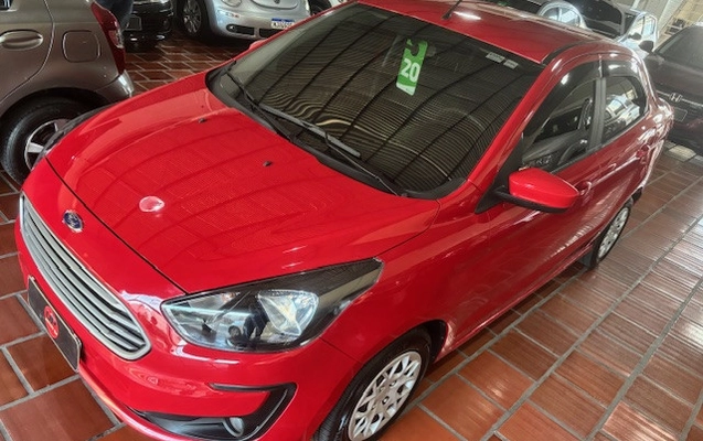 imagem-https://www.socarrao.com.br/sc-vehicle-images-prod/14213/1788828019261-35pEyMXldyDKsxGM7CPBSzVrDd1xwmcO.jpg