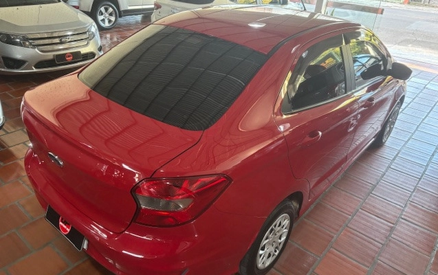 imagem-https://www.socarrao.com.br/sc-vehicle-images-prod/14213/1788828019316-UWVJl8QaHmYMUHvXo3eZz13Mn8yqKGUd.jpg