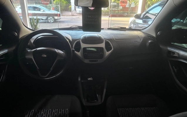 imagem-https://www.socarrao.com.br/sc-vehicle-images-prod/14213/1788828019322-LpkQo3D5umGZSD4Ako4IOzavOr2JTEFL.jpg