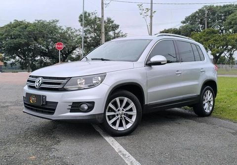 Volkswagen Tiguan 2014 Prata — foto 1 de 3