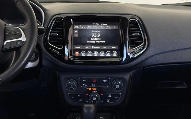imagem-https://www.socarrao.com.br/sc-vehicle-images-prod/1423985/1788182009216-8082483_3_B_9495936b71.jpeg