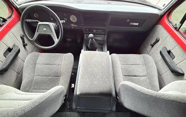 imagem-https://www.socarrao.com.br/sc-vehicle-images-prod/14274/1785140095436-7703954_6_B_1f39ddb13b.jpeg