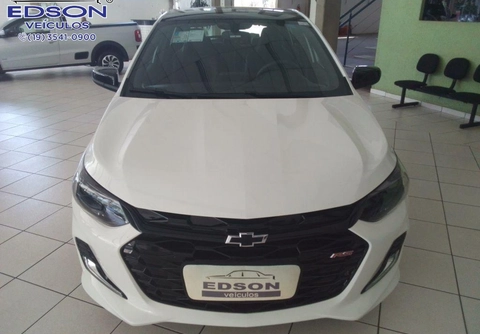 Chevrolet Onix 2024 Branco — foto 1 de 3