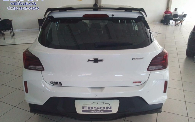 imagem-https://www.socarrao.com.br/sc-vehicle-images-prod/14290/1778944645284-1177810.jpg