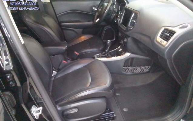 imagem-https://www.socarrao.com.br/sc-vehicle-images-prod/14299/1778174654451-1205492.jpg