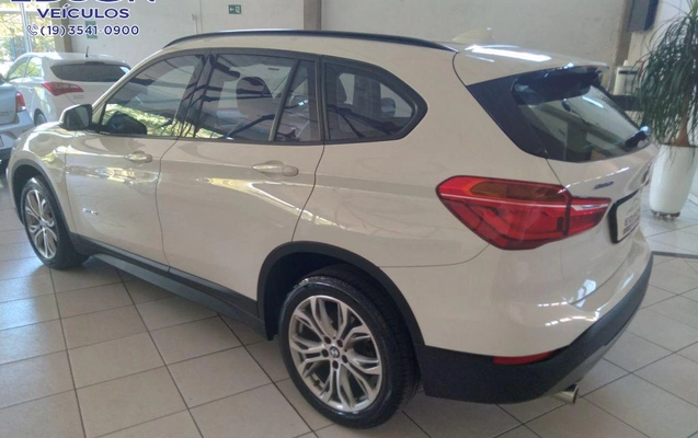 imagem-https://www.socarrao.com.br/sc-vehicle-images-prod/14300/1778183480944-1205841.jpg