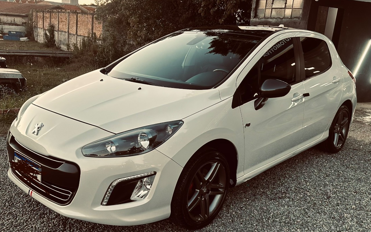 Peugeot 308 2015 Branco — foto 1 de 3
