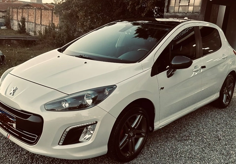 Peugeot 308 2015 Branco — foto 1 de 3