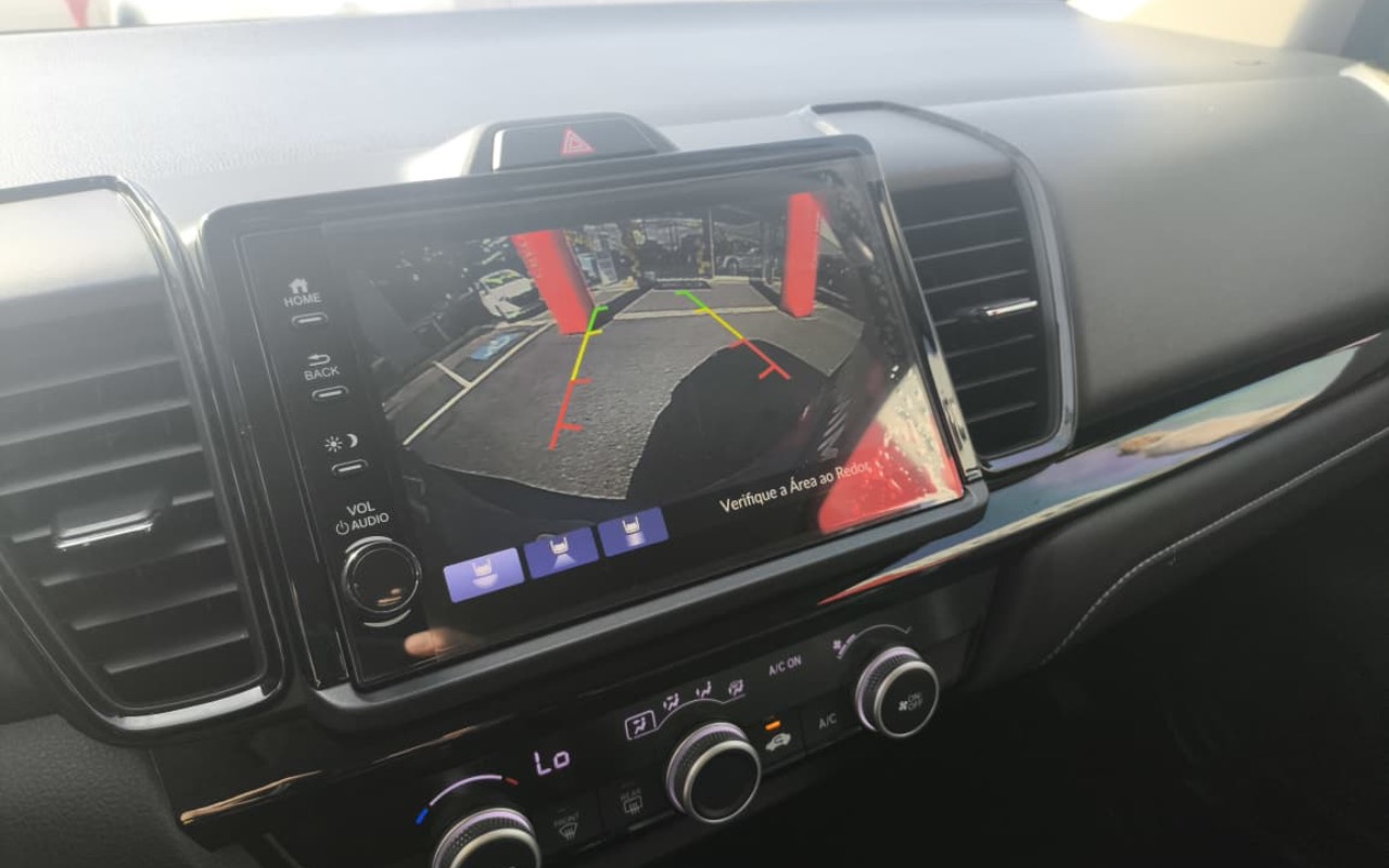 imagem-https://www.socarrao.com.br/sc-vehicle-images-prod/1439626/1778756370435-ODQzODMyN2MtMWJlMC00YTkzLWIxYzgtMjA4NTliMTk5ZWY2LmpwZWc.jpeg