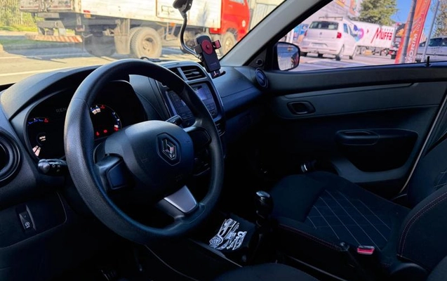 imagem-https://www.socarrao.com.br/sc-vehicle-images-prod/1439722/1785329119430-8080420_10_B_f5fef3030c.jpeg