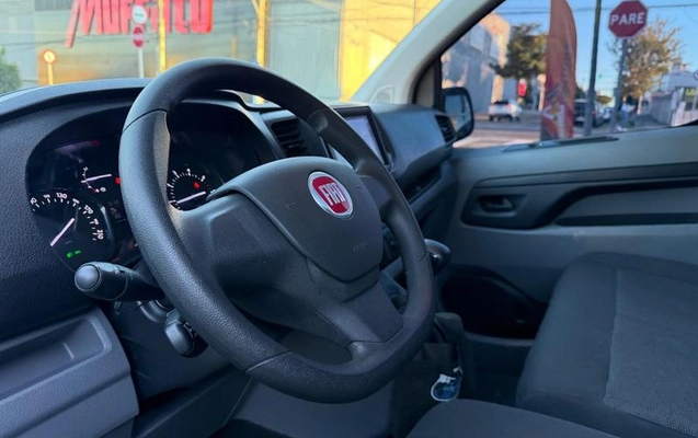 imagem-https://www.socarrao.com.br/sc-vehicle-images-prod/1439773/1785329123666-8069643_11_B_c69d2cb594.jpeg