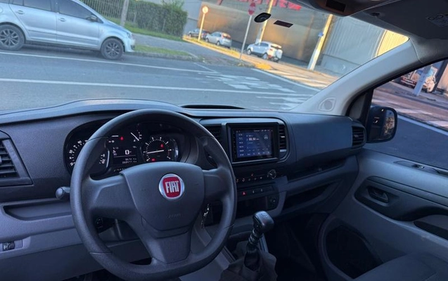 imagem-https://www.socarrao.com.br/sc-vehicle-images-prod/1439773/1785329123666-8069643_12_B_d4c5668c92.jpeg