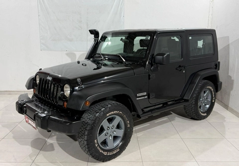 Jeep Wrangler 2008 Preto — foto 1 de 3