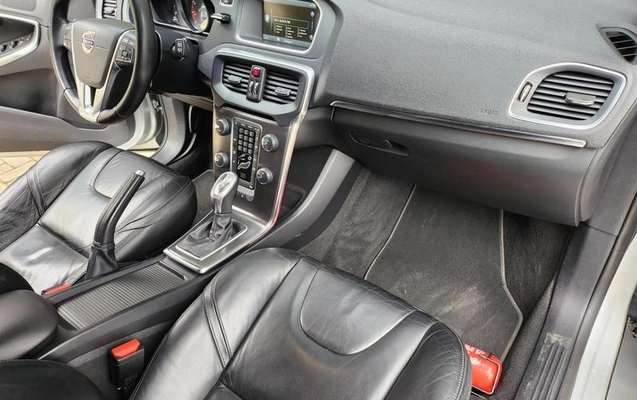imagem-https://www.socarrao.com.br/sc-vehicle-images-prod/1441892/1789397609917-5953065_2_B_376dfcbe9e.jpeg