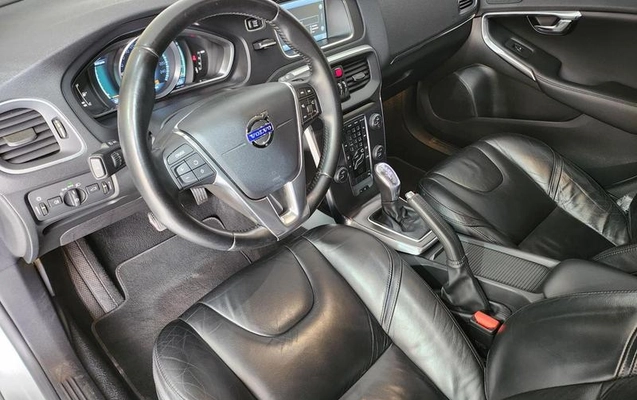 imagem-https://www.socarrao.com.br/sc-vehicle-images-prod/1441892/1789397609929-5953065_12_B_8e0d77cb5b.jpeg