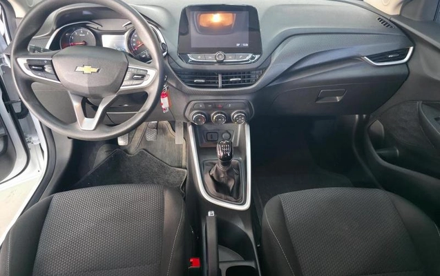 imagem-https://www.socarrao.com.br/sc-vehicle-images-prod/1441899/1785952364855-7925322_14_B_d8ba1f528b.jpeg
