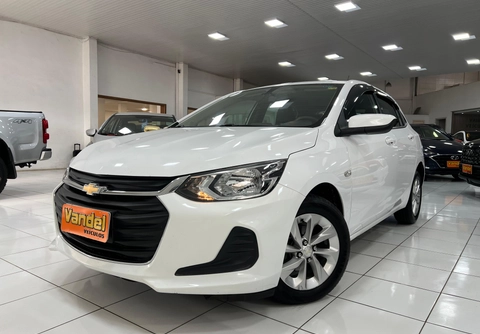 Chevrolet Onix 2022 Branco — foto 1 de 3