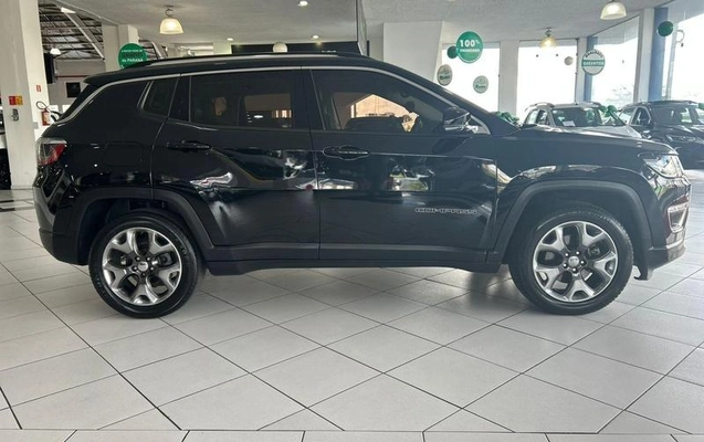 imagem-https://www.socarrao.com.br/sc-vehicle-images-prod/1443164/1790885641857-8060906_3_B_f67efd1ade.jpeg