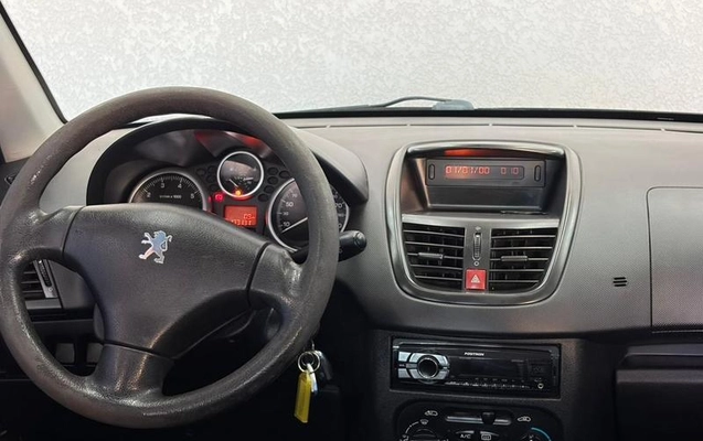 imagem-https://www.socarrao.com.br/sc-vehicle-images-prod/1443354/1789138359646-8012407_5_B_b2768240ae.jpeg
