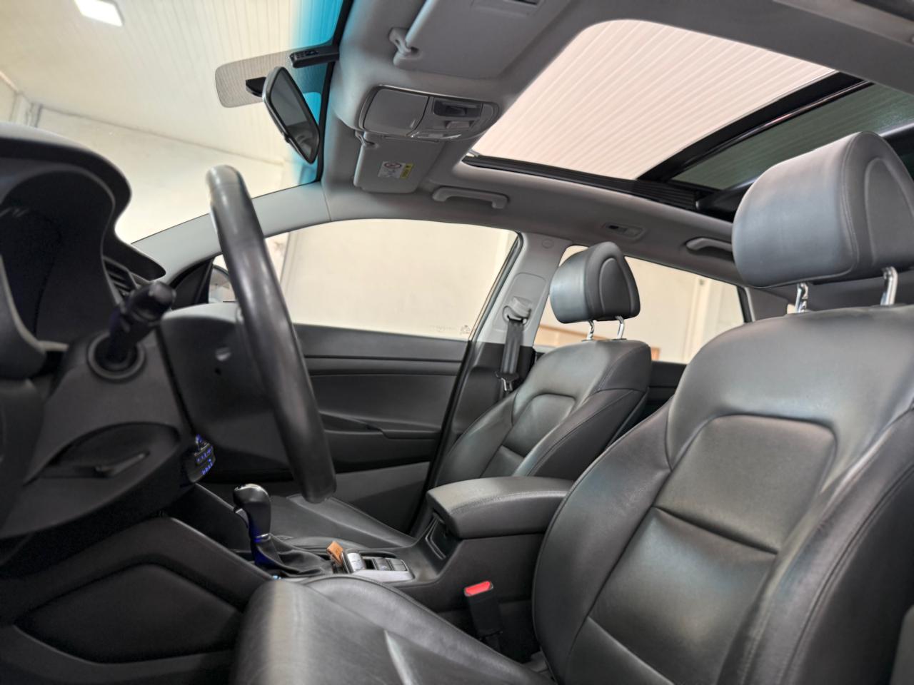 imagem-https://www.socarrao.com.br/sc-vehicle-images-prod/14434/1769988007182-7006797OR_1761317747_11_860.jpg