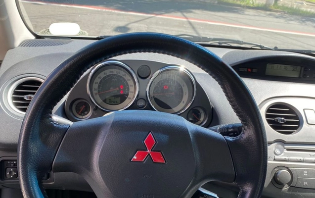 imagem-https://www.socarrao.com.br/sc-vehicle-images-prod/1444272/1781004481807-gb-7699477.jpeg