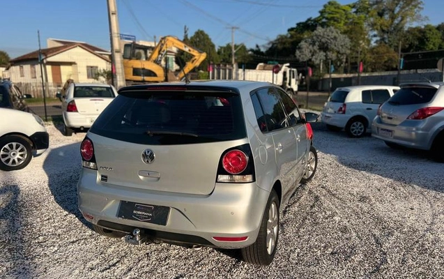 imagem-https://www.socarrao.com.br/sc-vehicle-images-prod/1444563/1787159573699-7943435_2_B_c9746b947d.jpeg